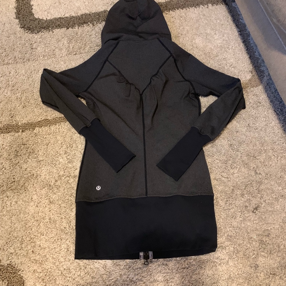 lululemon!🍋 - Picture 2 of 4